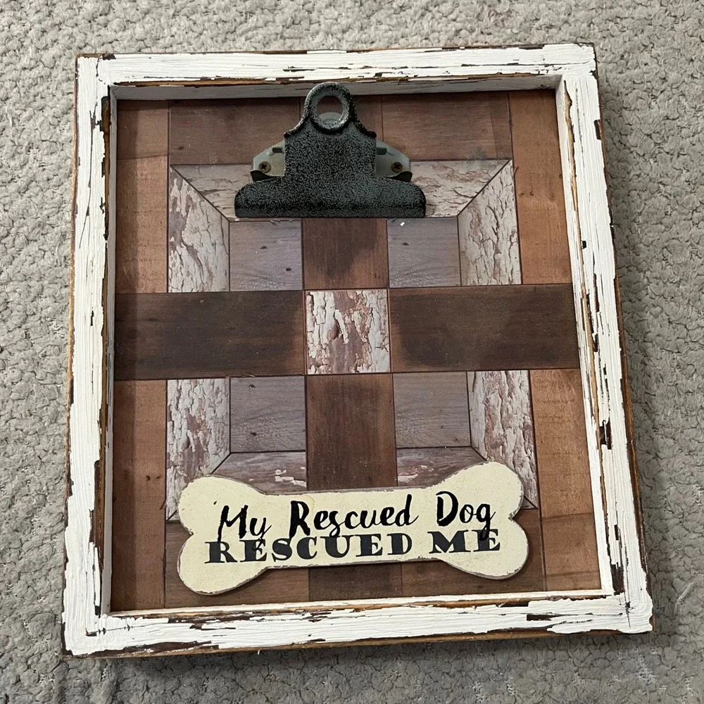 Youngs Inc Distressed Wood Frame Dog Lover Clipboard My Rescued‎ Dog Rescued Me